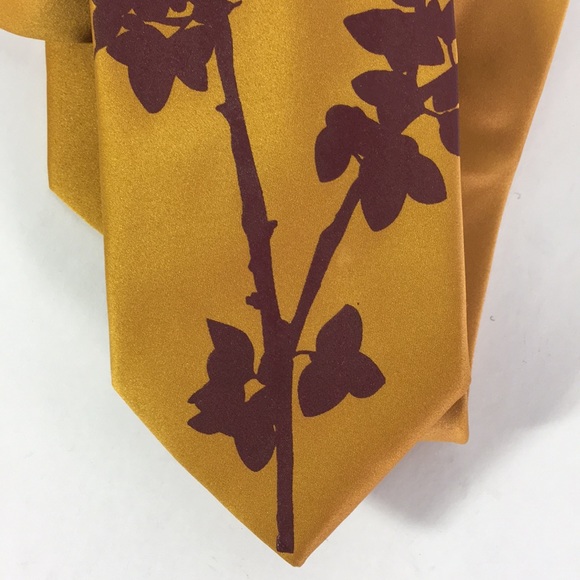 NWOT Umo Lorenzo Tie - Picture 5 of 5